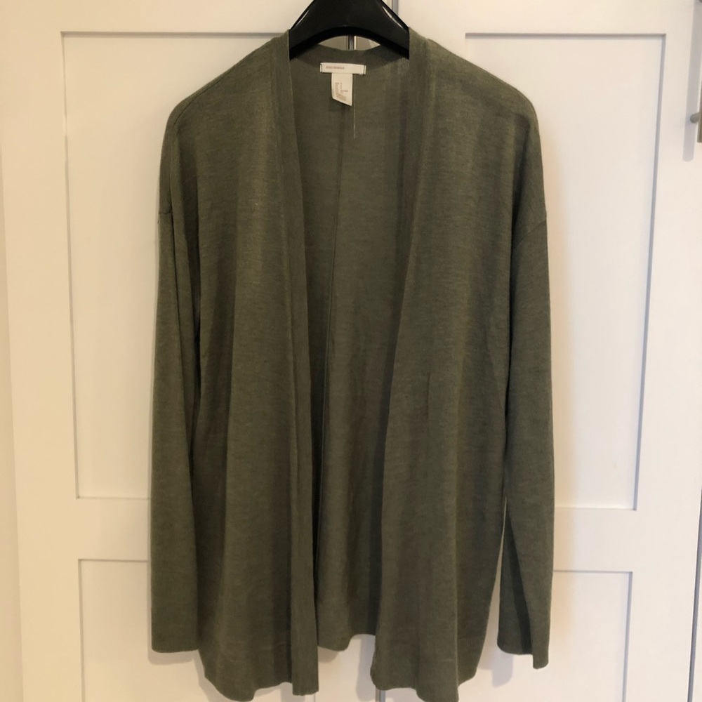Lightweight green cardigan!